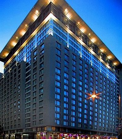 เอ็มบาสซี สวีท บาย ฮิลตัน ดาวน์ทาวน์ มอนทรีออล Hotel มอนทรีอัล ภายนอก รูปภาพ