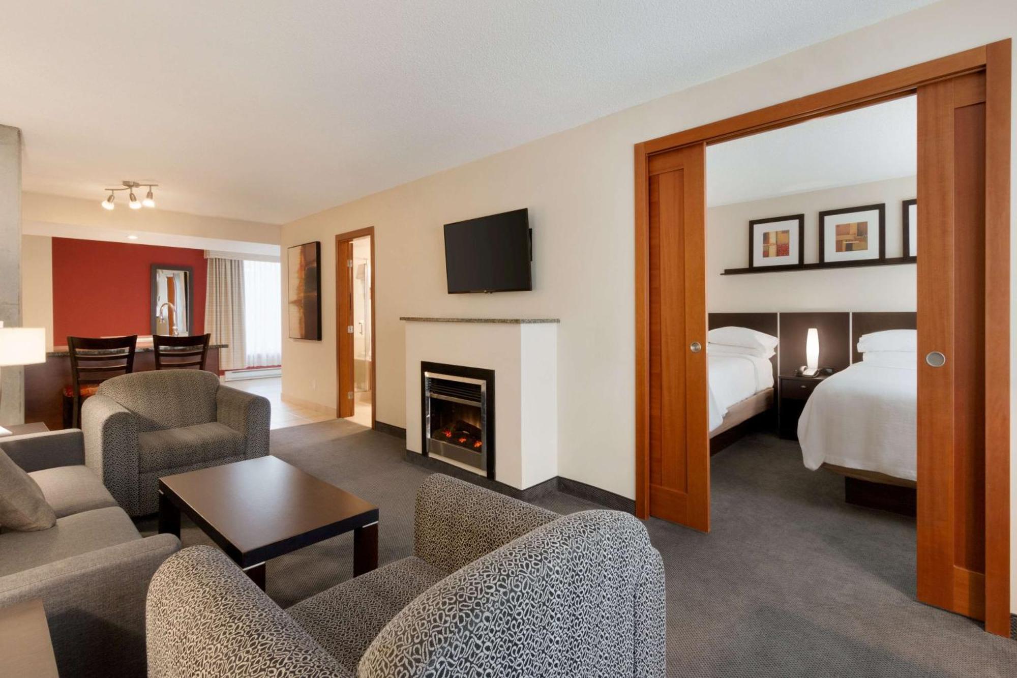 เอ็มบาสซี สวีท บาย ฮิลตัน ดาวน์ทาวน์ มอนทรีออล Hotel มอนทรีอัล ภายนอก รูปภาพ